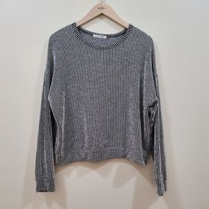 Caution to the wind stipe top